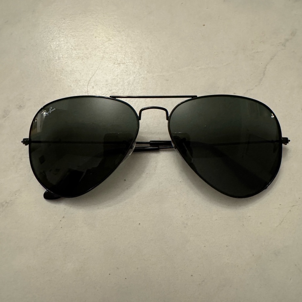 Ray-Ban Classic Black Aviator Sunglasses